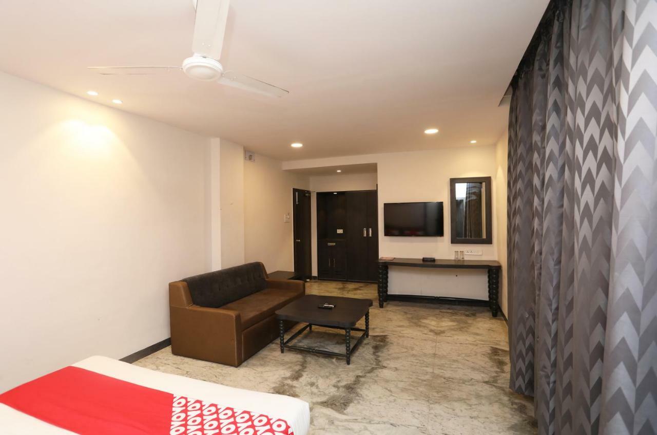 Oyo 15966 Hotel Shivam Καλκούτα Εξωτερικό φωτογραφία