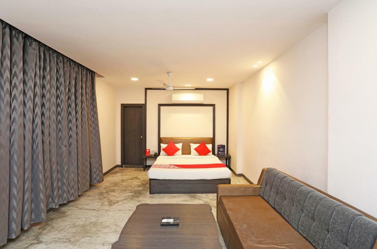 Oyo 15966 Hotel Shivam Καλκούτα Εξωτερικό φωτογραφία